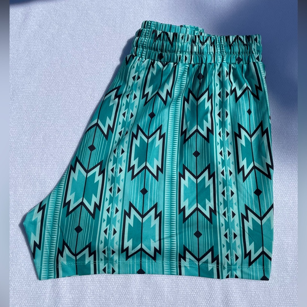 Cheekys Teal Aztec Print Shorts With Pockets. XL. NWOT